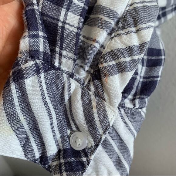 RAILS Plaid long Sleeve Button Front Blue and White Window Pane Small - Picture 4 of 8